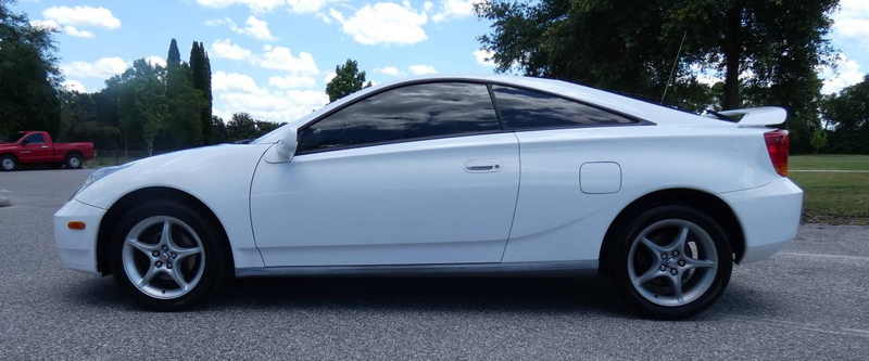 Illustration for article titled At $5,300, Could This 2000 Toyota Celica GT-S Prove a Point?